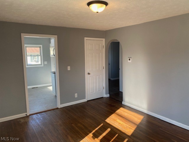 1508 Walnut Road Southeast Massillon, OH 44646 - Photo 5 of 26 Gallery Image 5