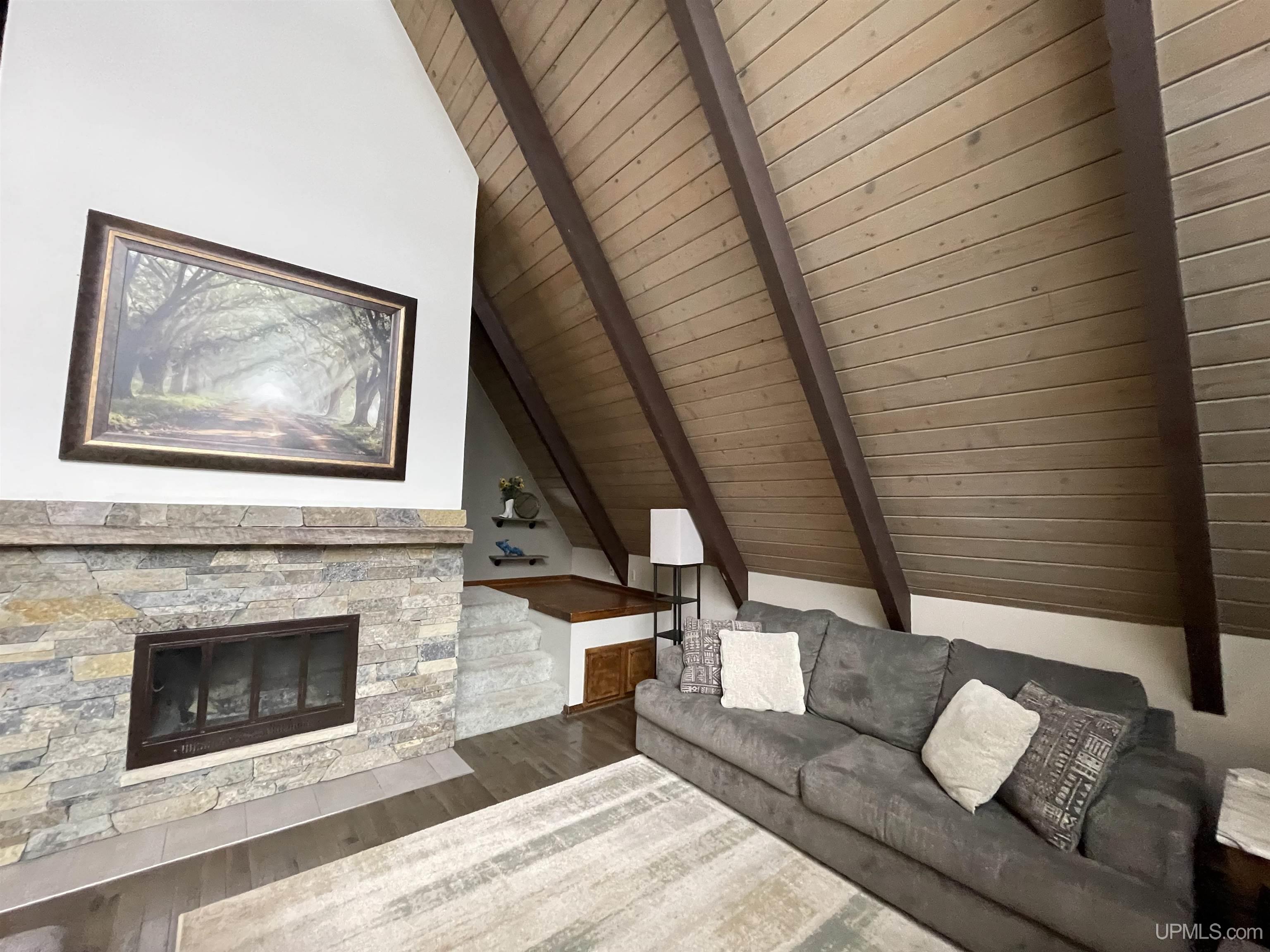 804 Lasalle Road Marquette, MI 49855 - Photo 26 of 61