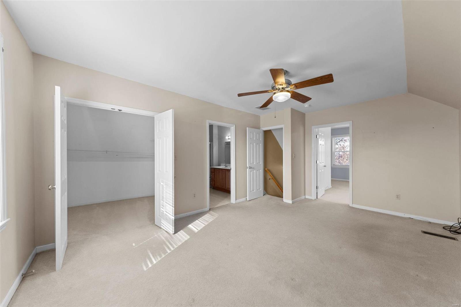 2438 Creve Coeur Mill Road Maryland Heights, MO 63043 - Photo 23 of 32