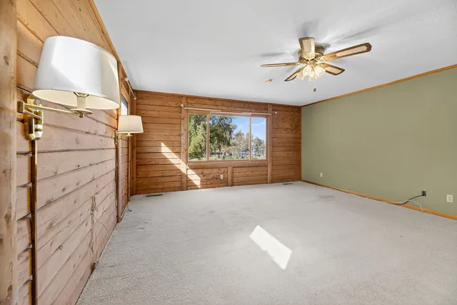 $925,000 | 1086 St Julien Drive, Eutawville, SC 29048