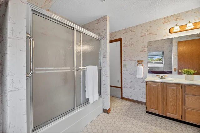 $925,000 | 1086 St Julien Drive, Eutawville, SC 29048