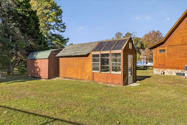 $925,000 | 1086 St Julien Drive, Eutawville, SC 29048