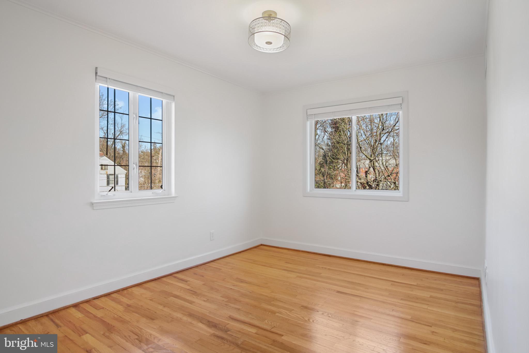 69 Aigburth Avenue Towson, MD 21286 - Photo 19 of 33 an empty room with a window