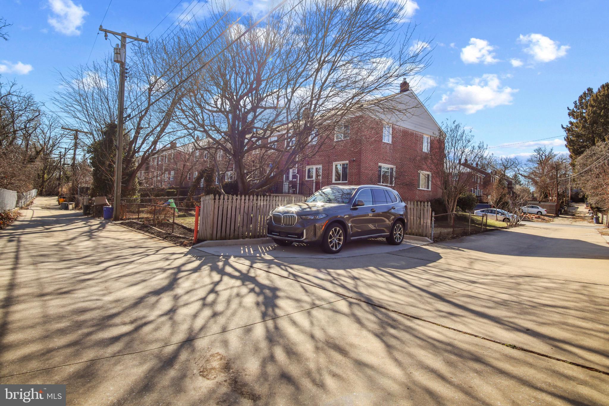 69 Aigburth Avenue Towson, MD 21286 - Photo 30 of 33