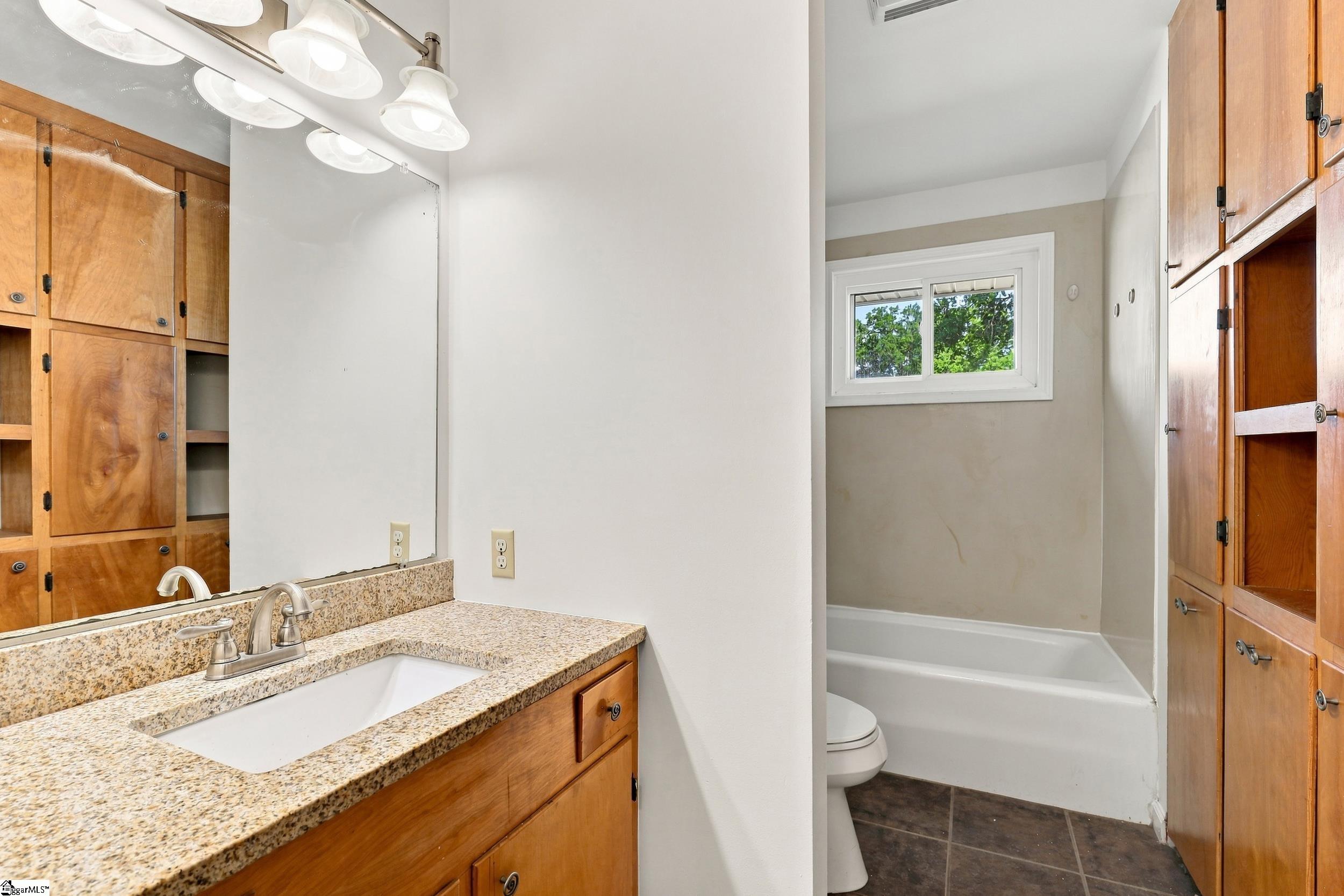 205 Timms Road Piedmont, SC 29673 - Photo 17 of 37 Gallery Image 17