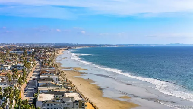 $1,199,900 | 1324 South Pacific Street, Unit 3, Oceanside, CA 92054