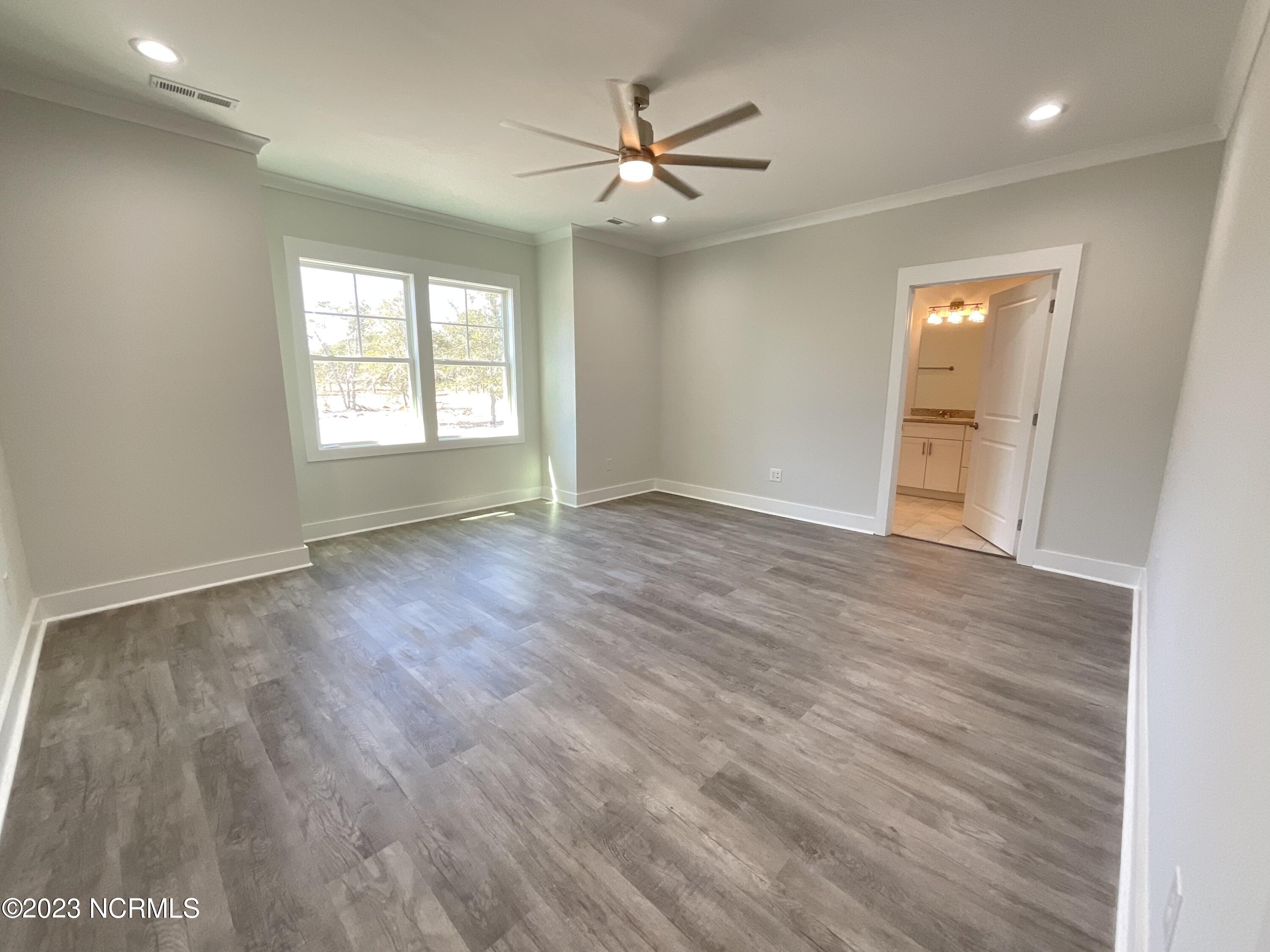 901 Nicklaus Road Boiling Spring Lakes, NC 28461 - Photo 10 of 33 Large Master with Nook
