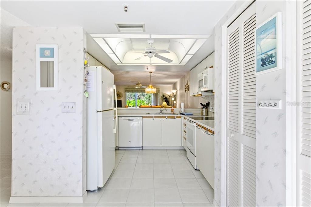 6713 Stone River Road, Unit 103 Bradenton, FL 34203 - Photo 21 of 86