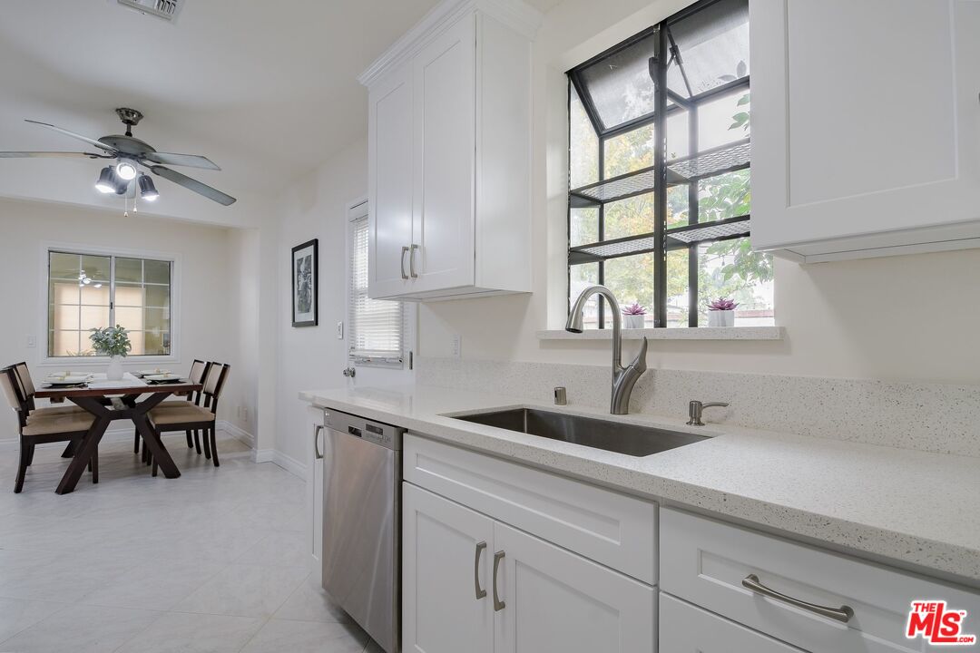 19407 Vose Street Reseda, CA 91335 - Photo 14 of 40 Gallery Image 14