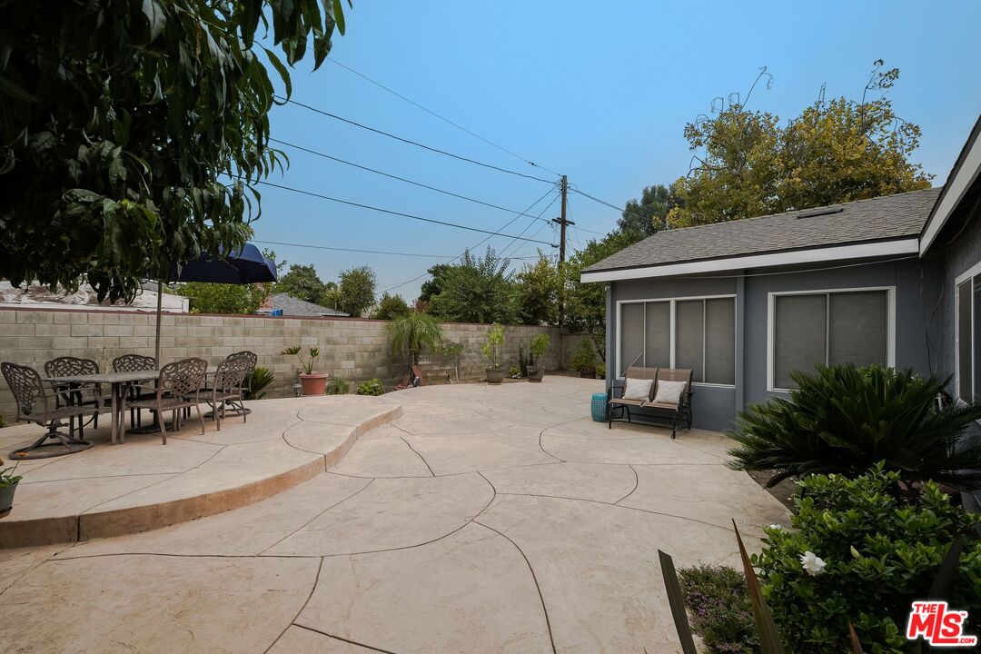 19407 Vose Street Reseda, CA 91335 - Photo 33 of 40 Gallery Image 33