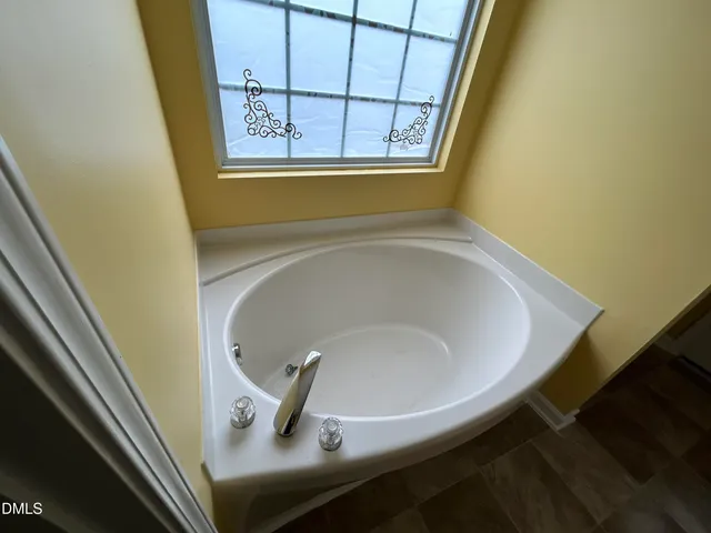 $2,100 | 100 Henson Place, Apex, NC 27502