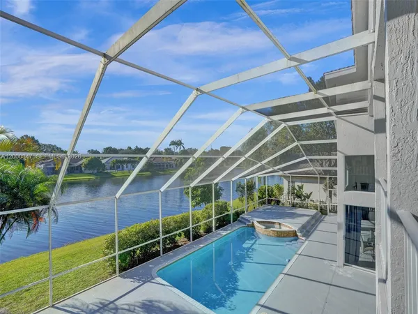 $5,950 | 4310 Northwest 63rd Avenue, Unit 4310, Coral Springs, FL 33067