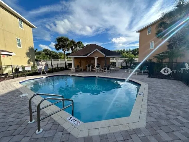 a view of entryway with a tv