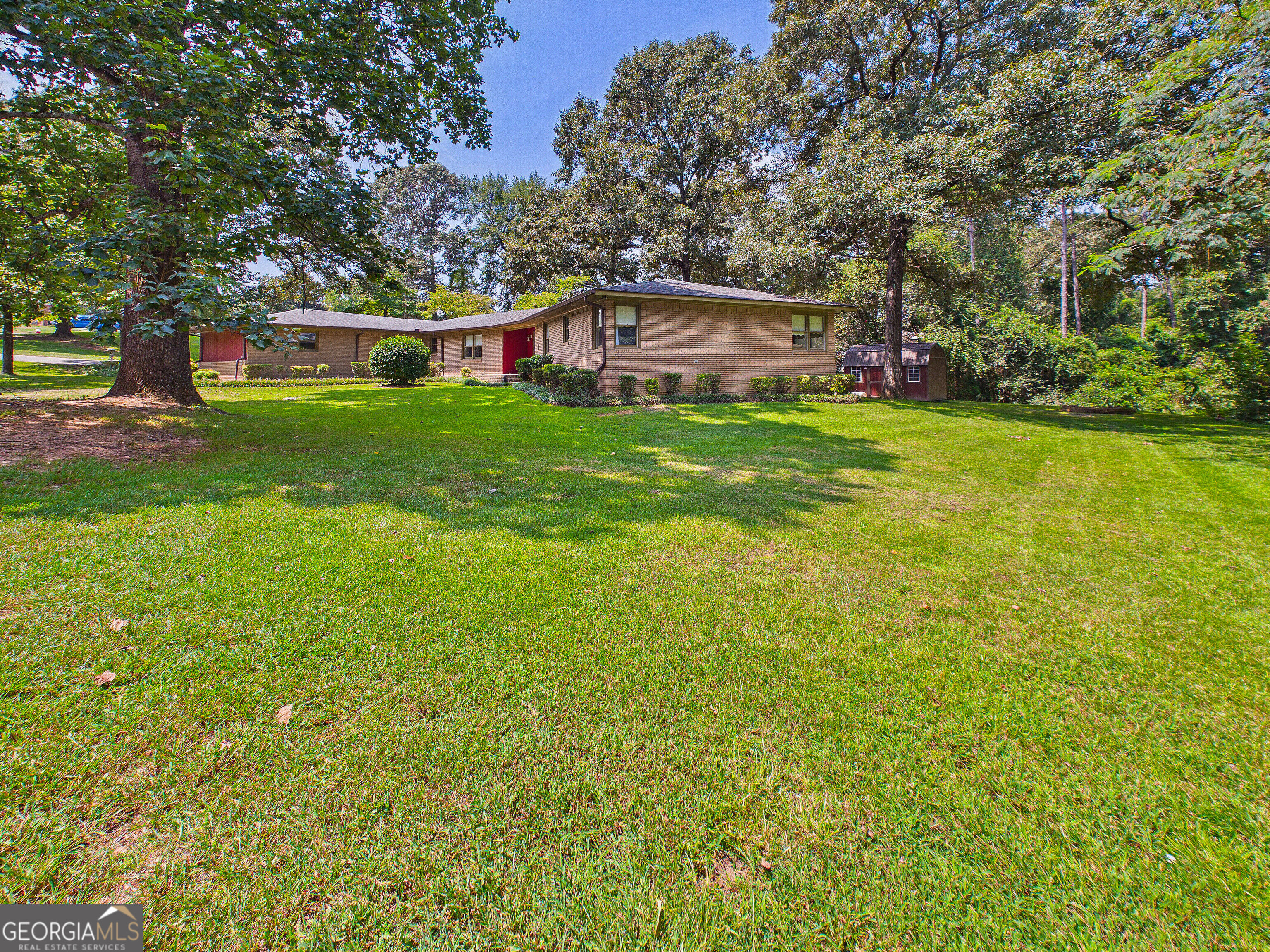 509 Woodhaven Road Centerville, GA 31028 - Photo 3 of 61 Gallery Image 3