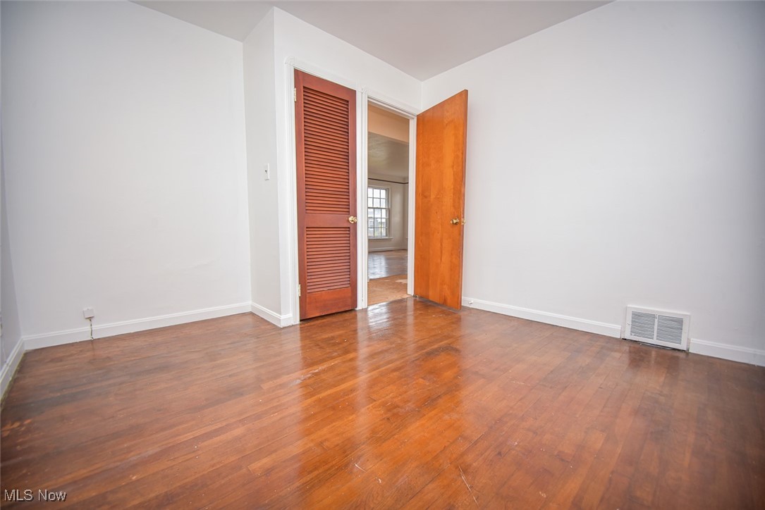 2901 Ralph Avenue Cleveland, OH 44109 - Photo 12 of 48 Gallery Image 12