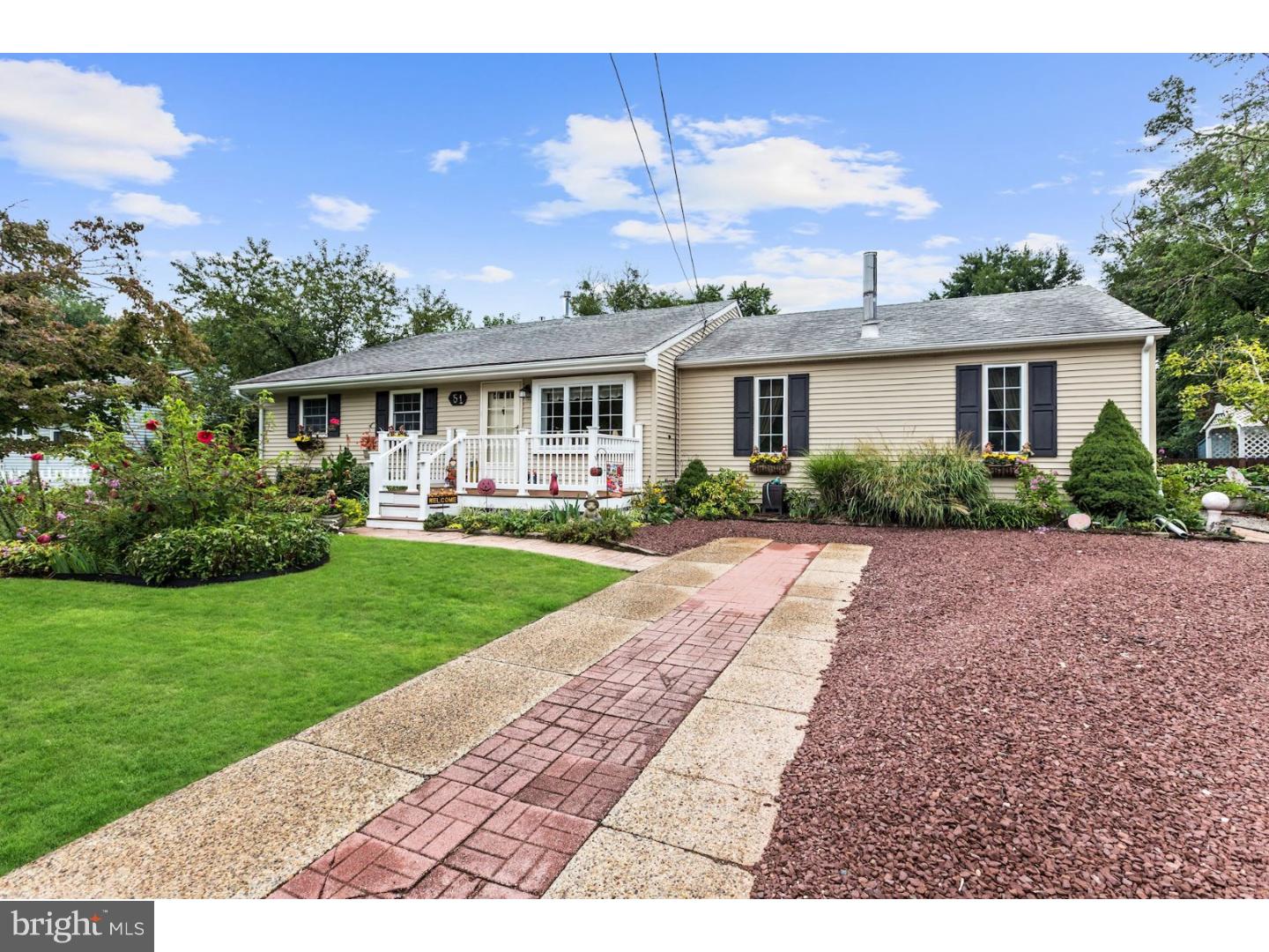 51 Stagecoach Road Southampton, NJ 08088 - Photo 1 of 25