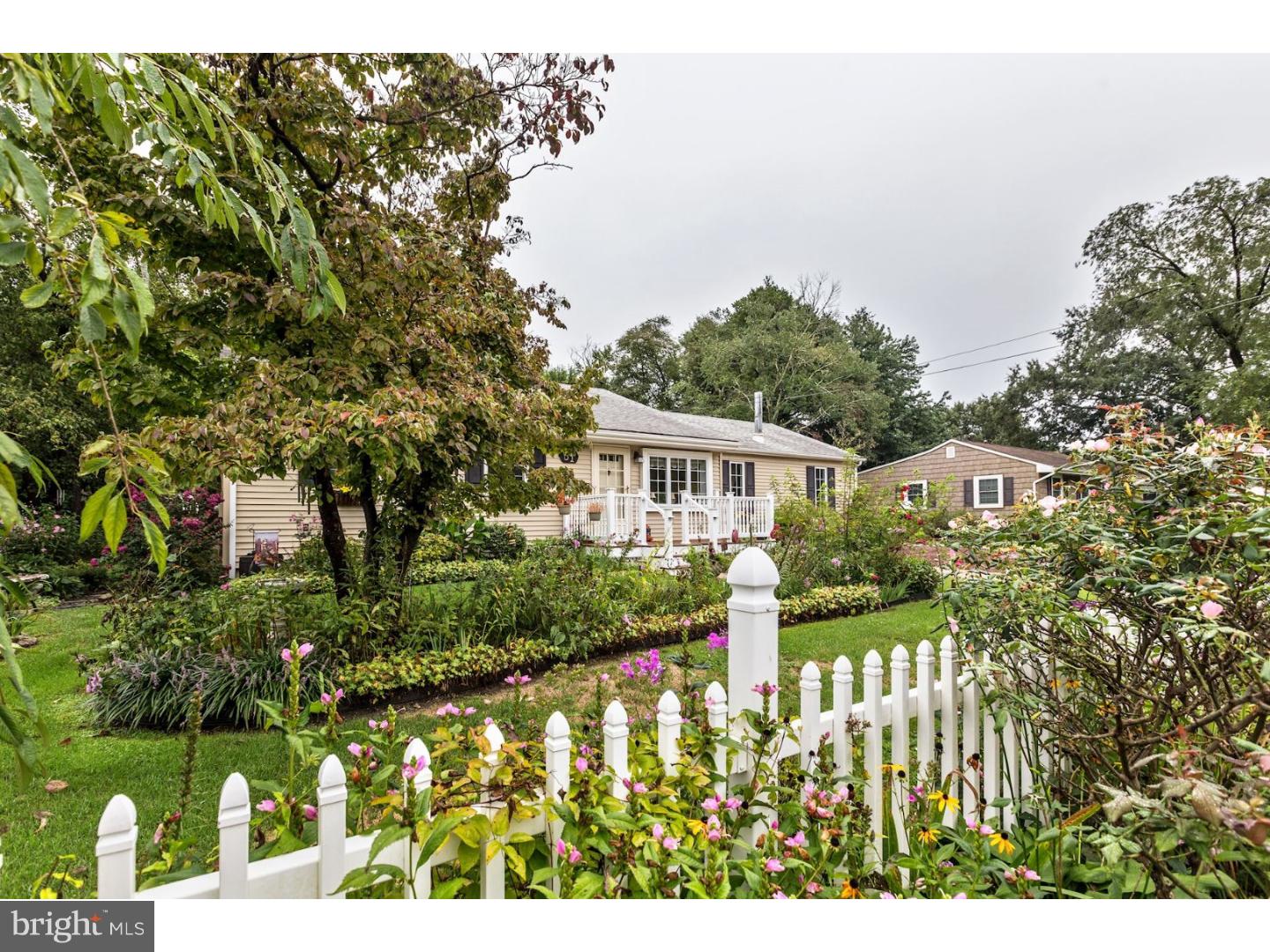 51 Stagecoach Road Southampton, NJ 08088 - Photo 2 of 25