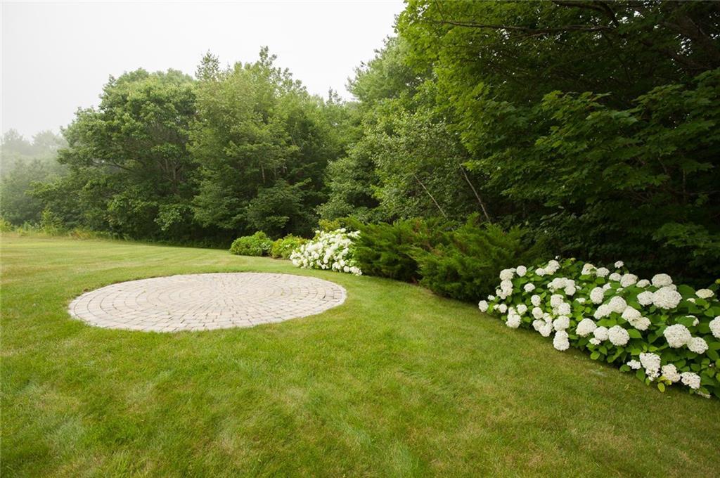 5 B Westvale Road, Unit B Kennebunkport, ME 04046 - Photo 26 of 29 Patio in the backyard is perfect for...
