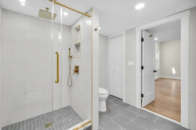 $3,250 | 48 Water Street, Unit 1, Glastonbury, CT 06073