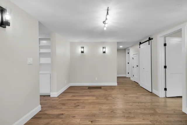 $3,250 | 48 Water Street, Unit 1, Glastonbury, CT 06073