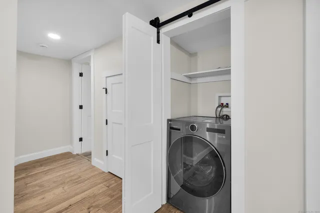 $3,250 | 48 Water Street, Unit 1, Glastonbury, CT 06073