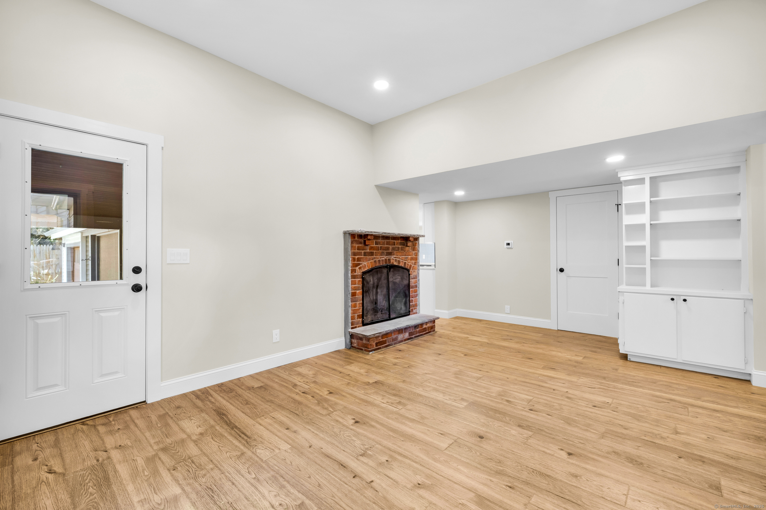 48 Water Street, Unit 1 Glastonbury, CT 06073 - Photo 10 of 27