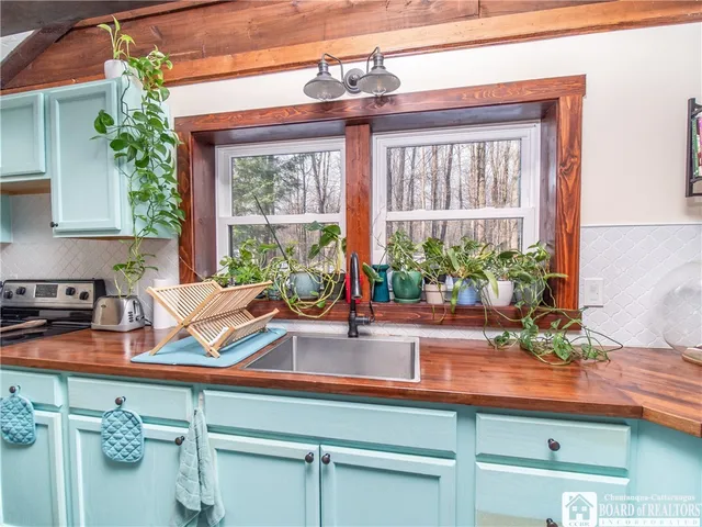 $209,900 | 6353 Sherman-Westfield Road, Westfield, NY 14787