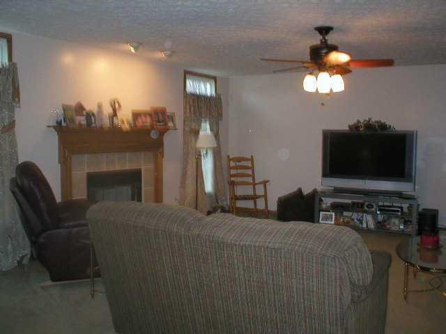 9777 Lynns Road Pataskala, OH 43062 - Photo 4 of 9 Gallery Image 4