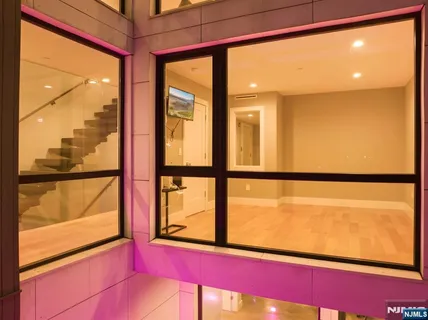 $1,888,888 | 1076 River Road, Edgewater, NJ 07020