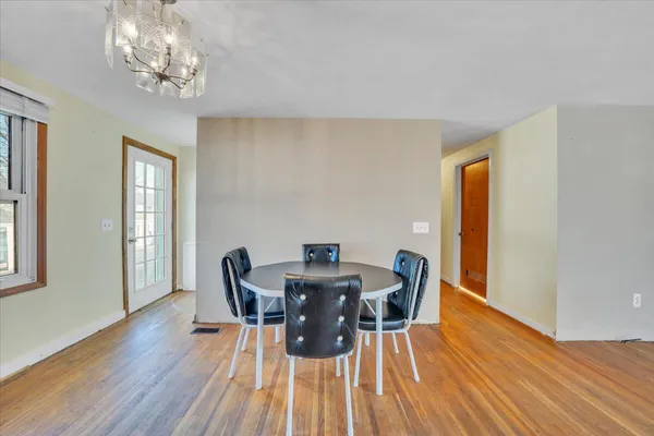 $220,000 | 1111 Curve Road, Pearisburg, VA 24134