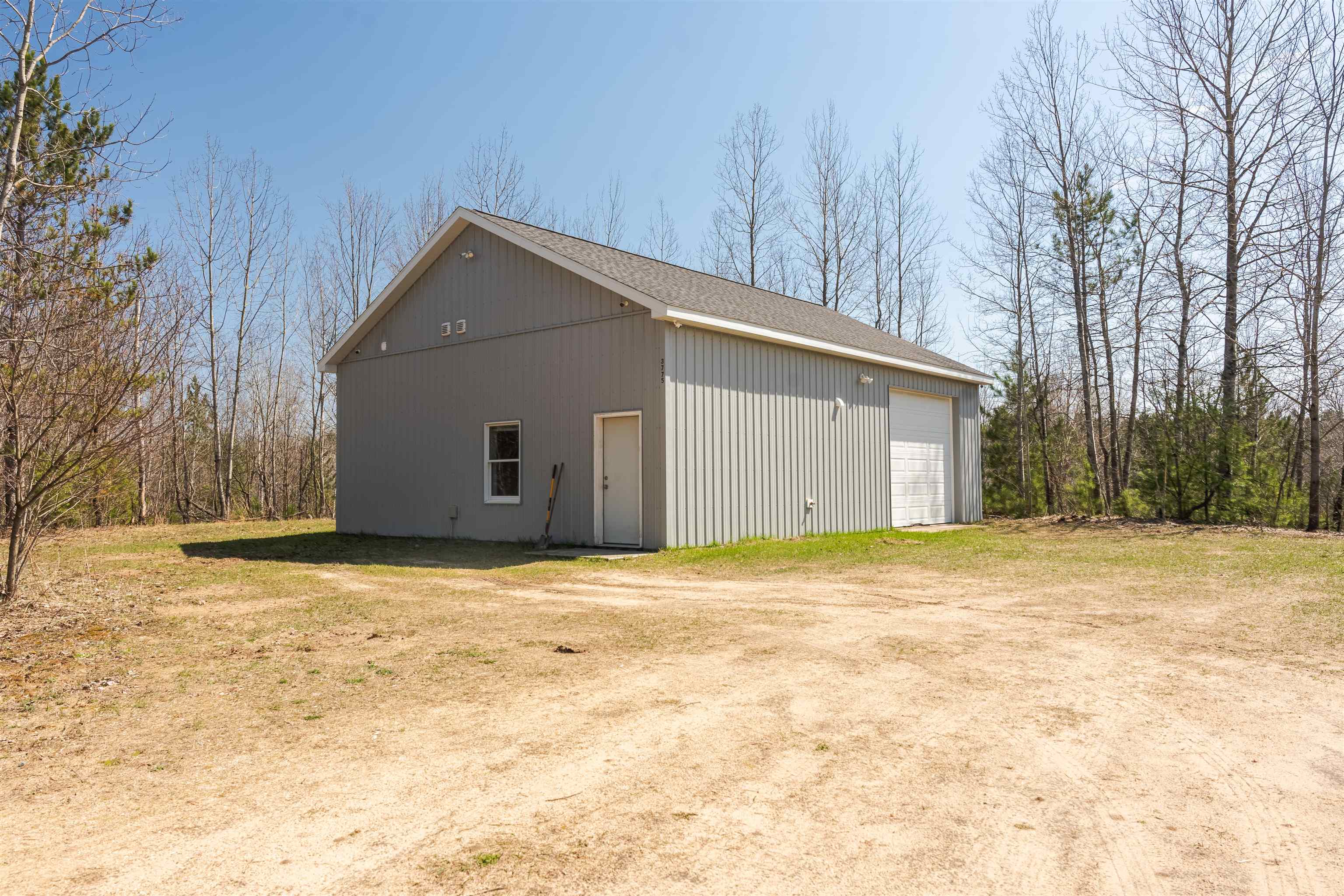3775 West County Line Road Buckley, MI 49620 - Photo 3 of 28