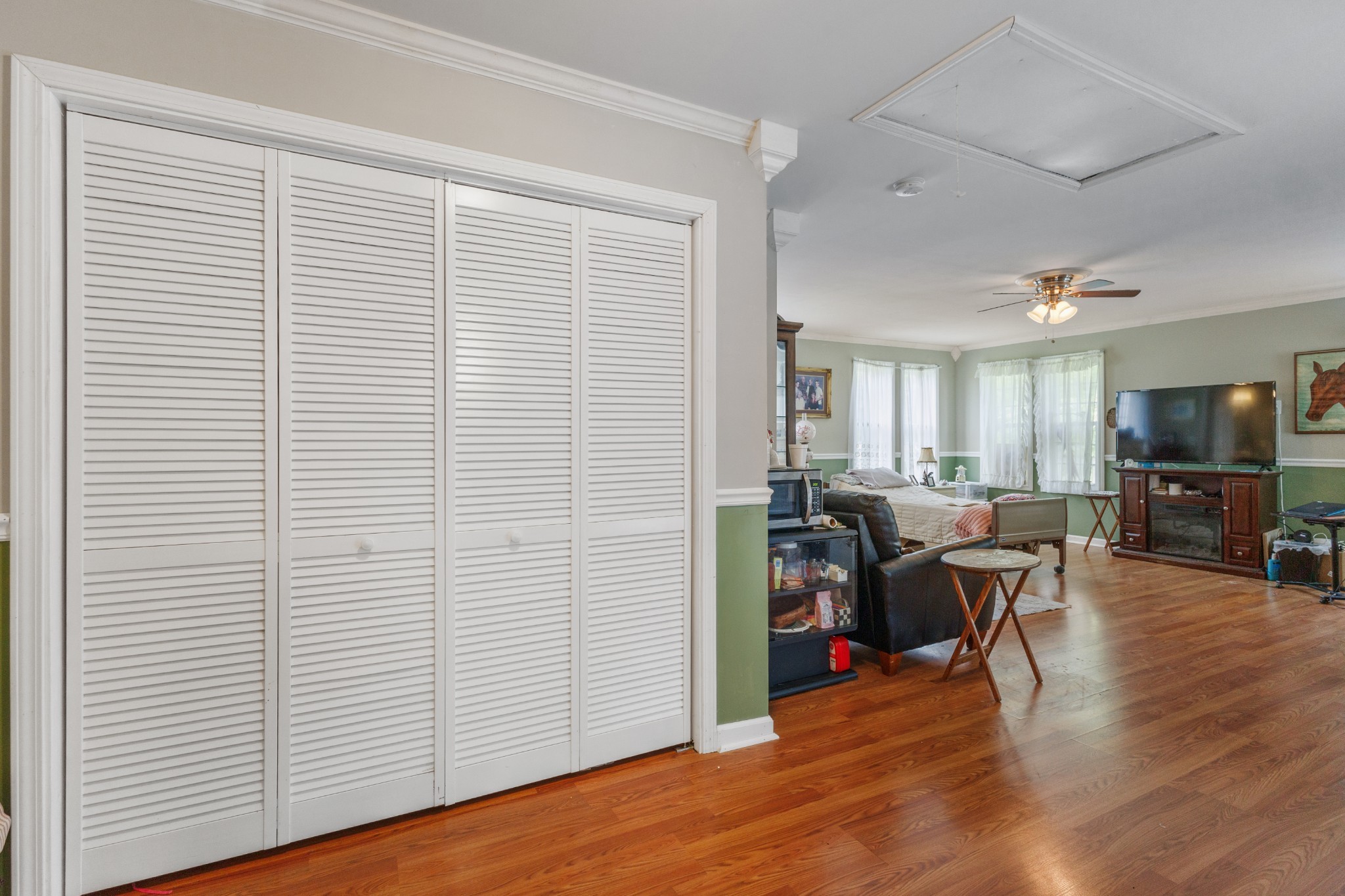 3371 Highway 76 Cottontown, TN 37048 - Photo 32 of 54 a view of a livingroom with furniture and a window