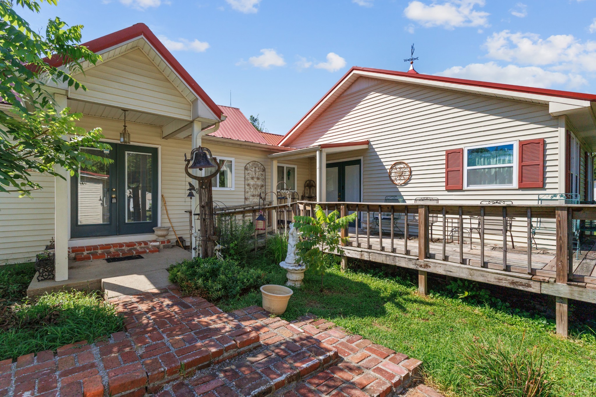 3371 Highway 76 Cottontown, TN 37048 - Photo 49 of 54 a front view of a house with a yard