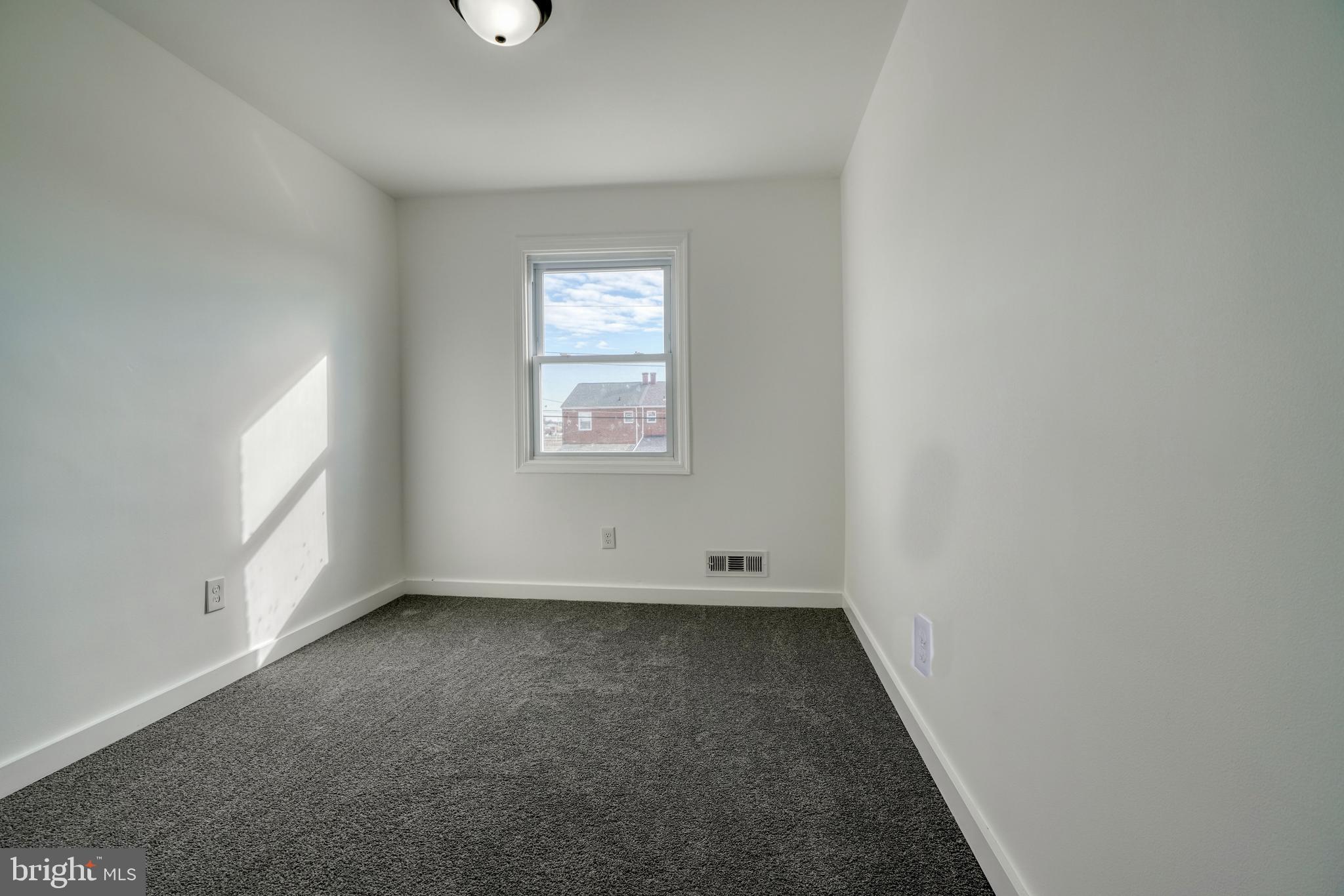 1725 Stokesley Road Dundalk, MD 21222 - Photo 22 of 52