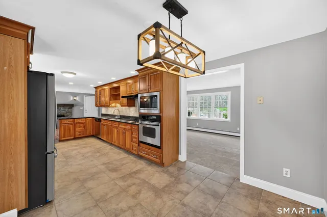 $539,900 | 97 Schnoor Road, Killingworth, CT 06419