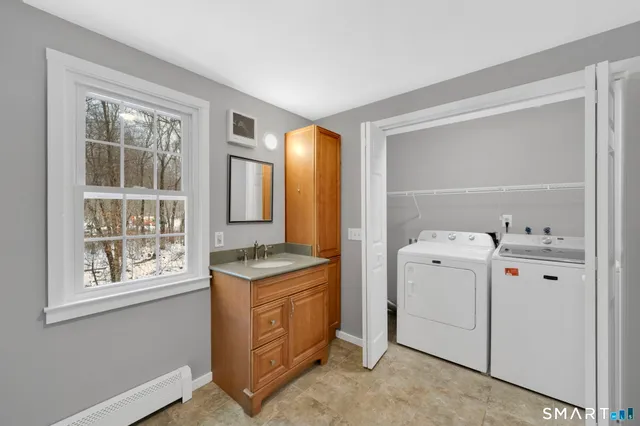 $539,900 | 97 Schnoor Road, Killingworth, CT 06419