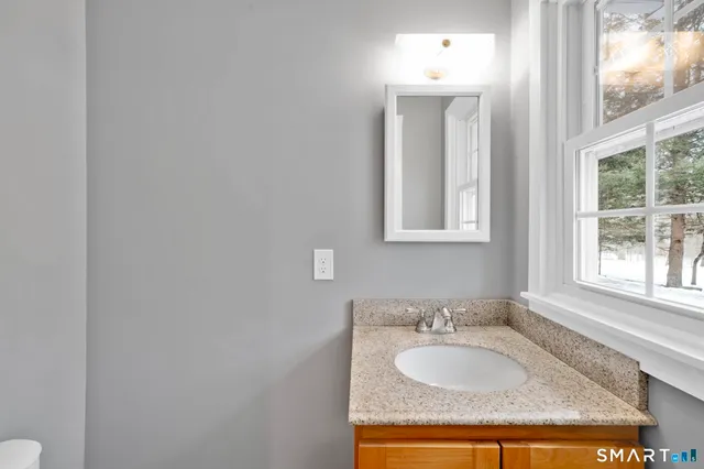 $539,900 | 97 Schnoor Road, Killingworth, CT 06419