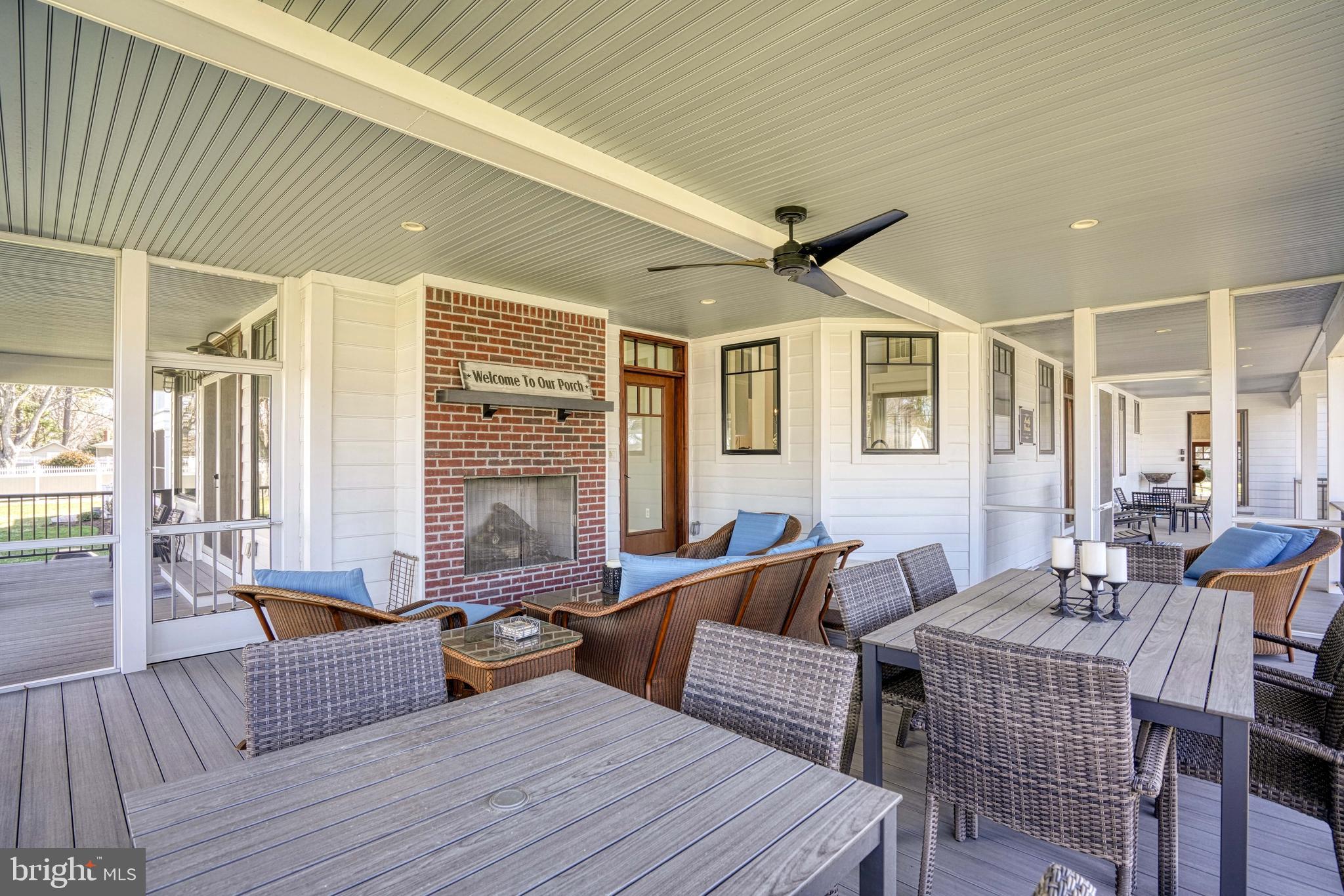 303 Manor Street St. Michaels, MD 21663 - Photo 13 of 100 a living room with furniture and wooden floor