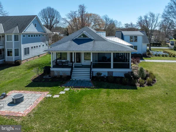 $1,985,000 | 303 Manor Street, St. Michaels, MD 21663