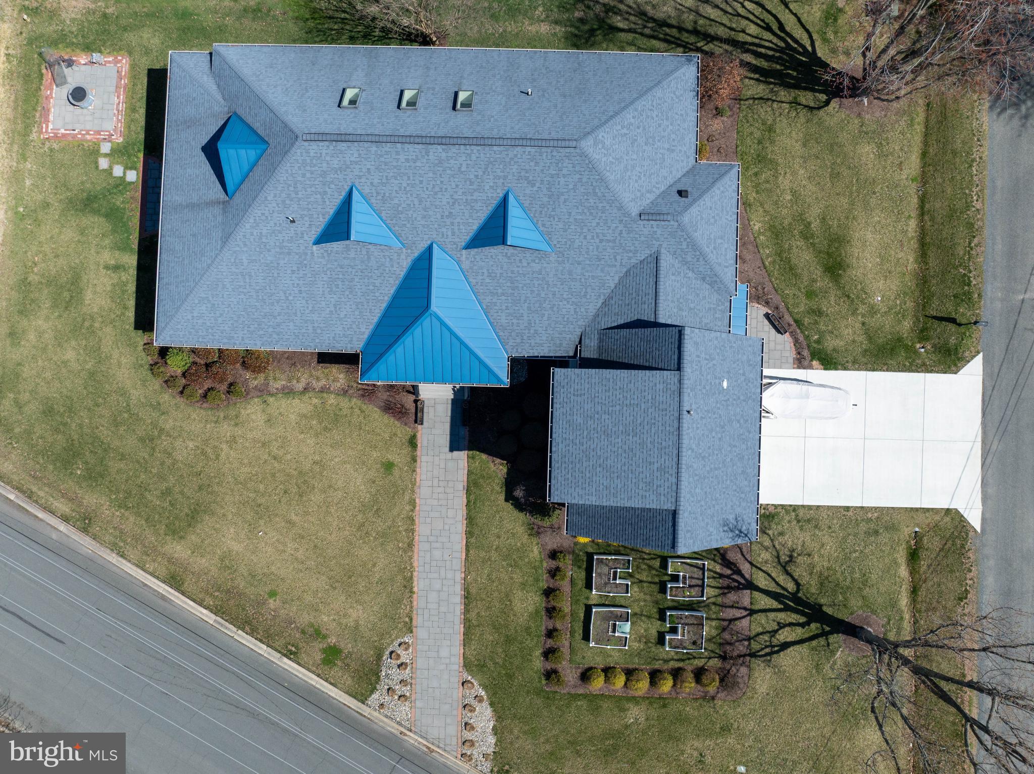 303 Manor Street St. Michaels, MD 21663 - Photo 94 of 100 an aerial view of a house with swimming pool and wooden fence