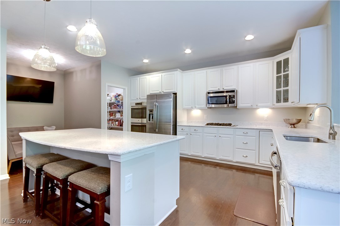 157 Burwick Road Cleveland, OH 44143 - Photo 9 of 35 Gallery Image 9