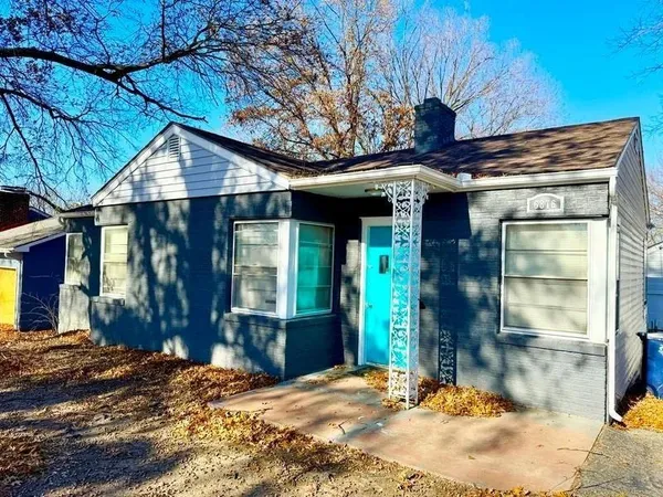 $145,000 | 6876 Sni A Bar Road, Kansas City, MO 64129