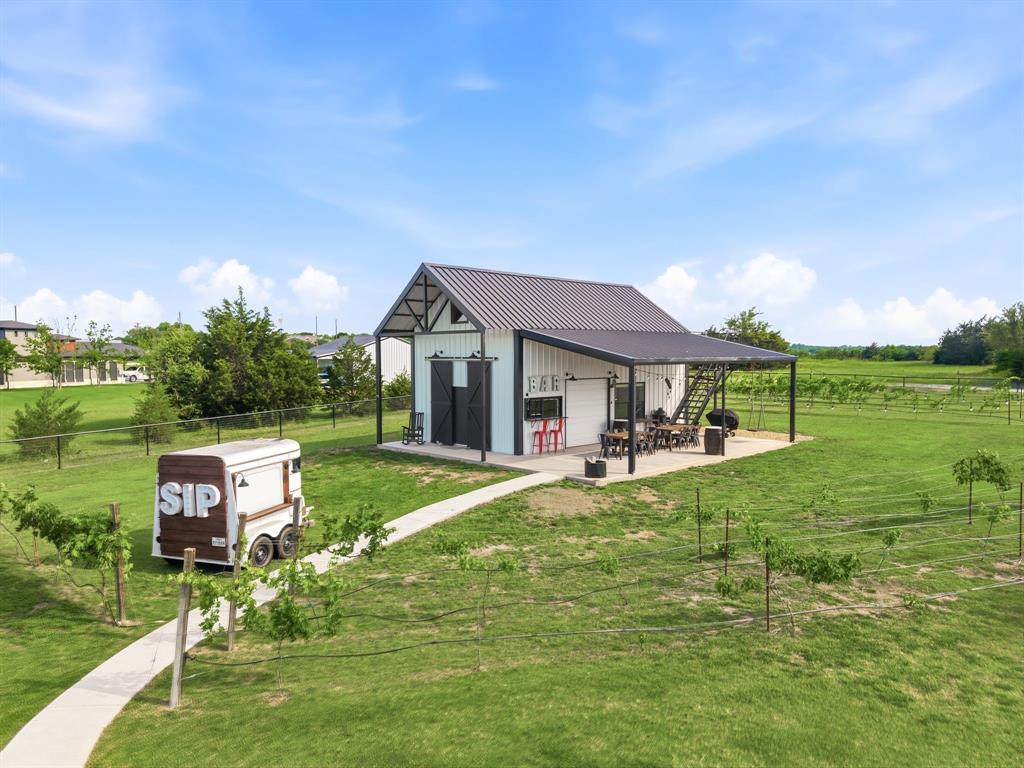 103 Old Decatur Road Decatur, TX 76234 - Photo 4 of 40
