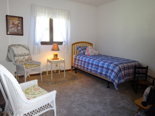 231 Aberdeen Road Cary, IL 60013 - Photo 13 of 25