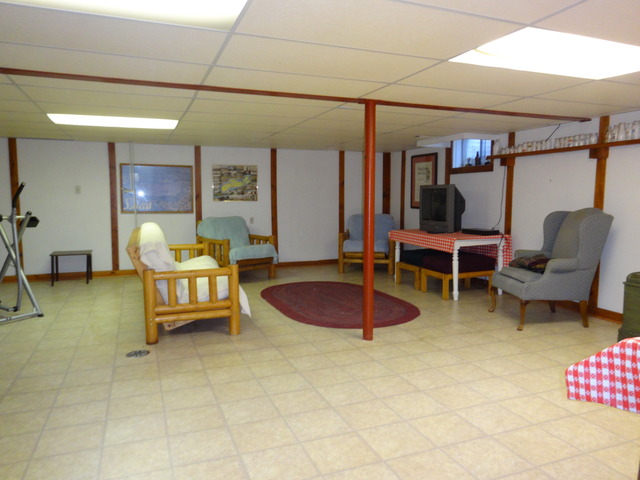 231 Aberdeen Road Cary, IL 60013 - Photo 19 of 25