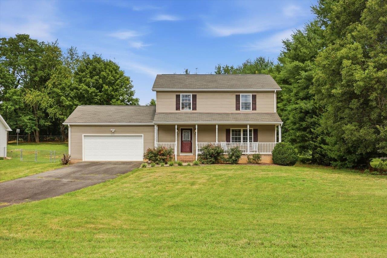 1836 Harvard Road Waynesboro, VA 22980 - Photo 2 of 41
