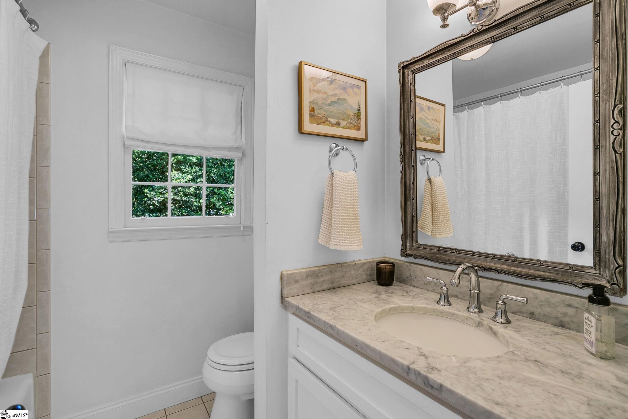 12 Buckingham Road Greenville, SC 29607 - Photo 15 of 43 Gallery Image 15