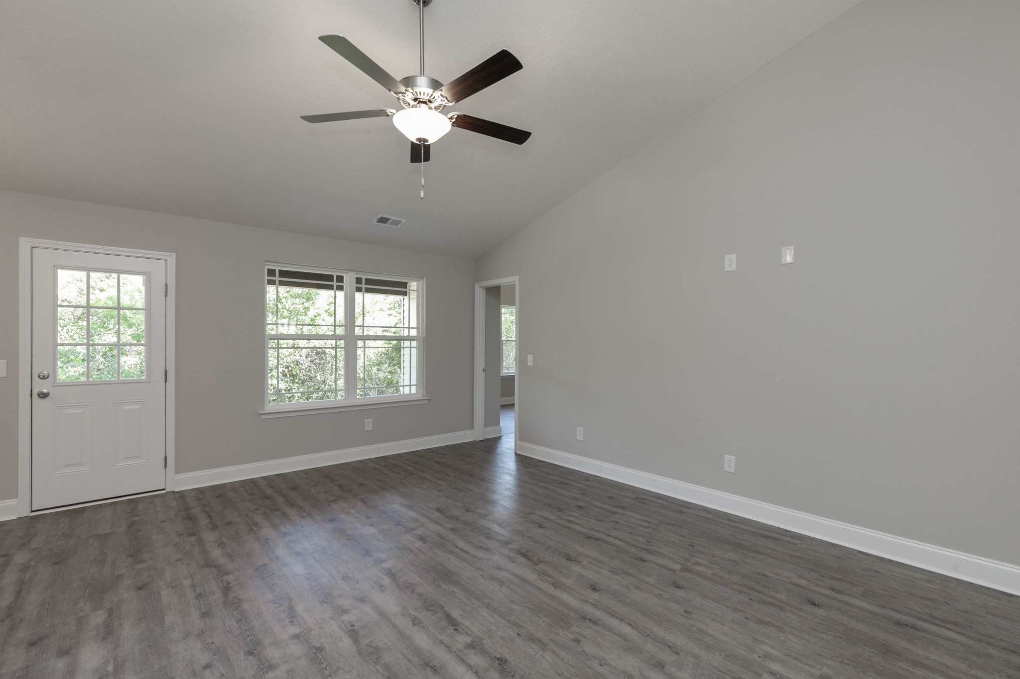 487 Golf Club Lane Springfield, TN 37172 - Photo 8 of 18 Gallery Image 8