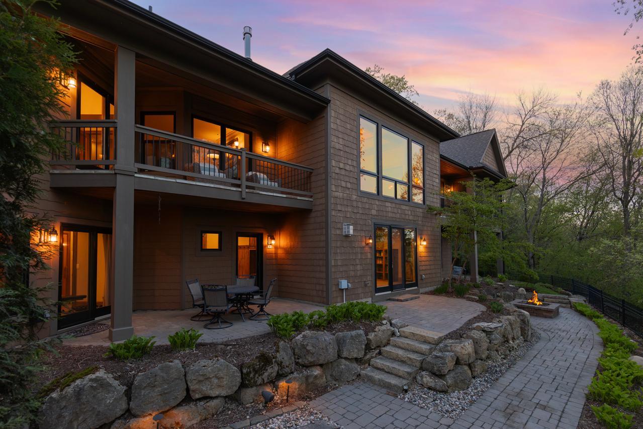 6823 Alpine Trail Eden Prairie, MN 55346 - Photo 4 of 86