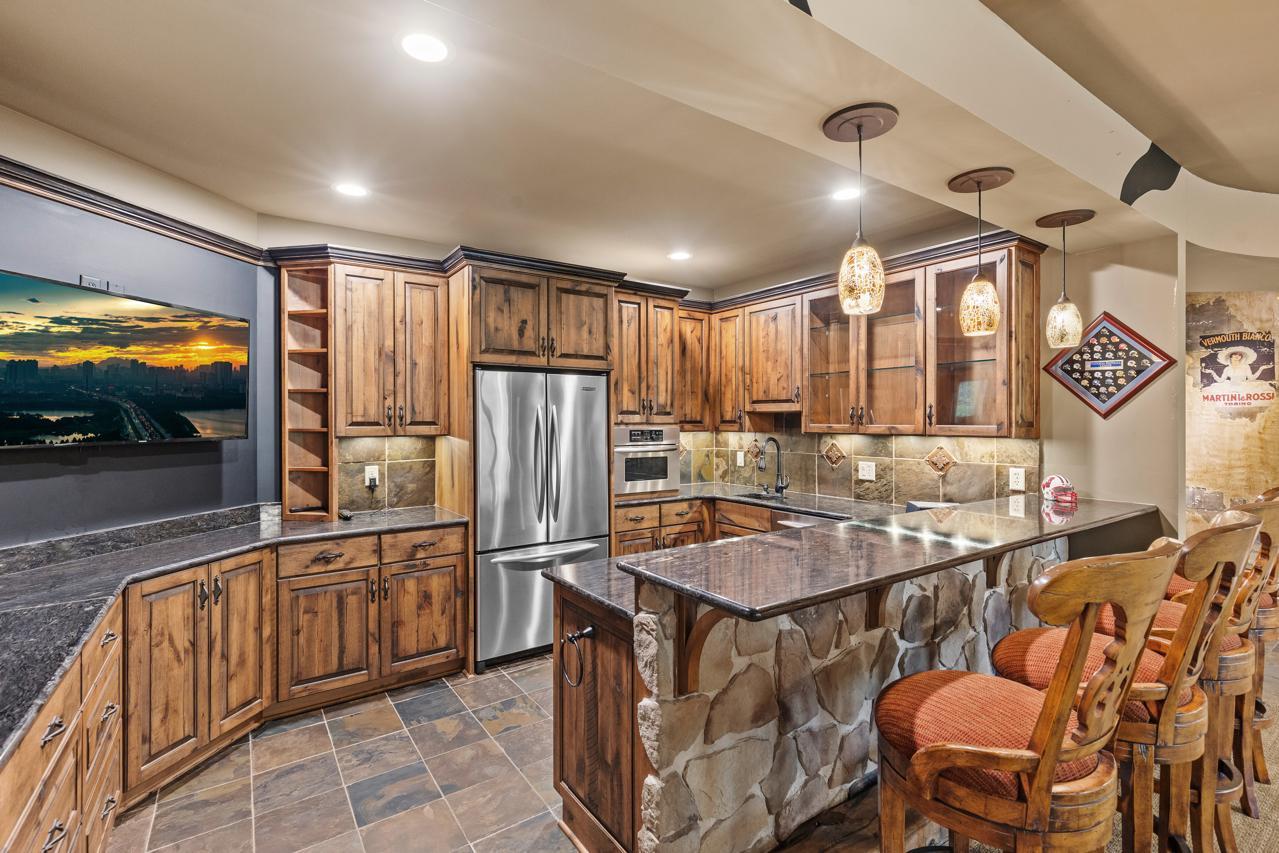 6823 Alpine Trail Eden Prairie, MN 55346 - Photo 44 of 86